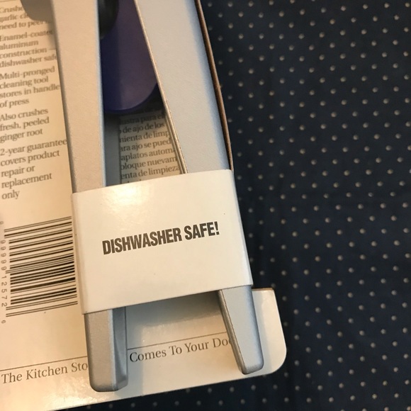 Vintage Pampered Chef Garlic Press (1996) NIP - Picture 4 of 6